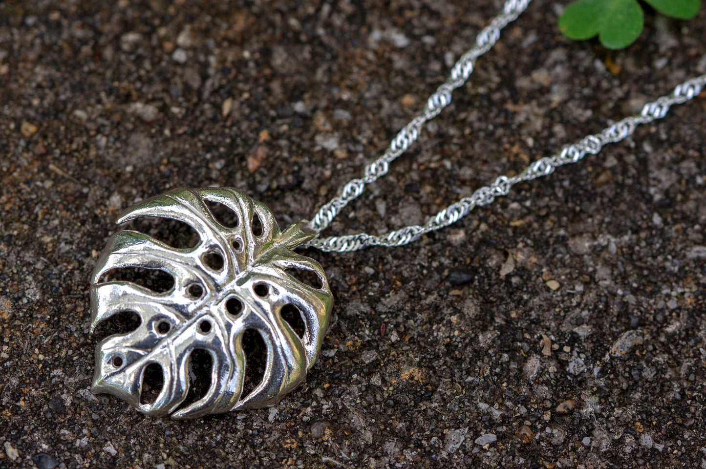 Monstera sterling silver necklace