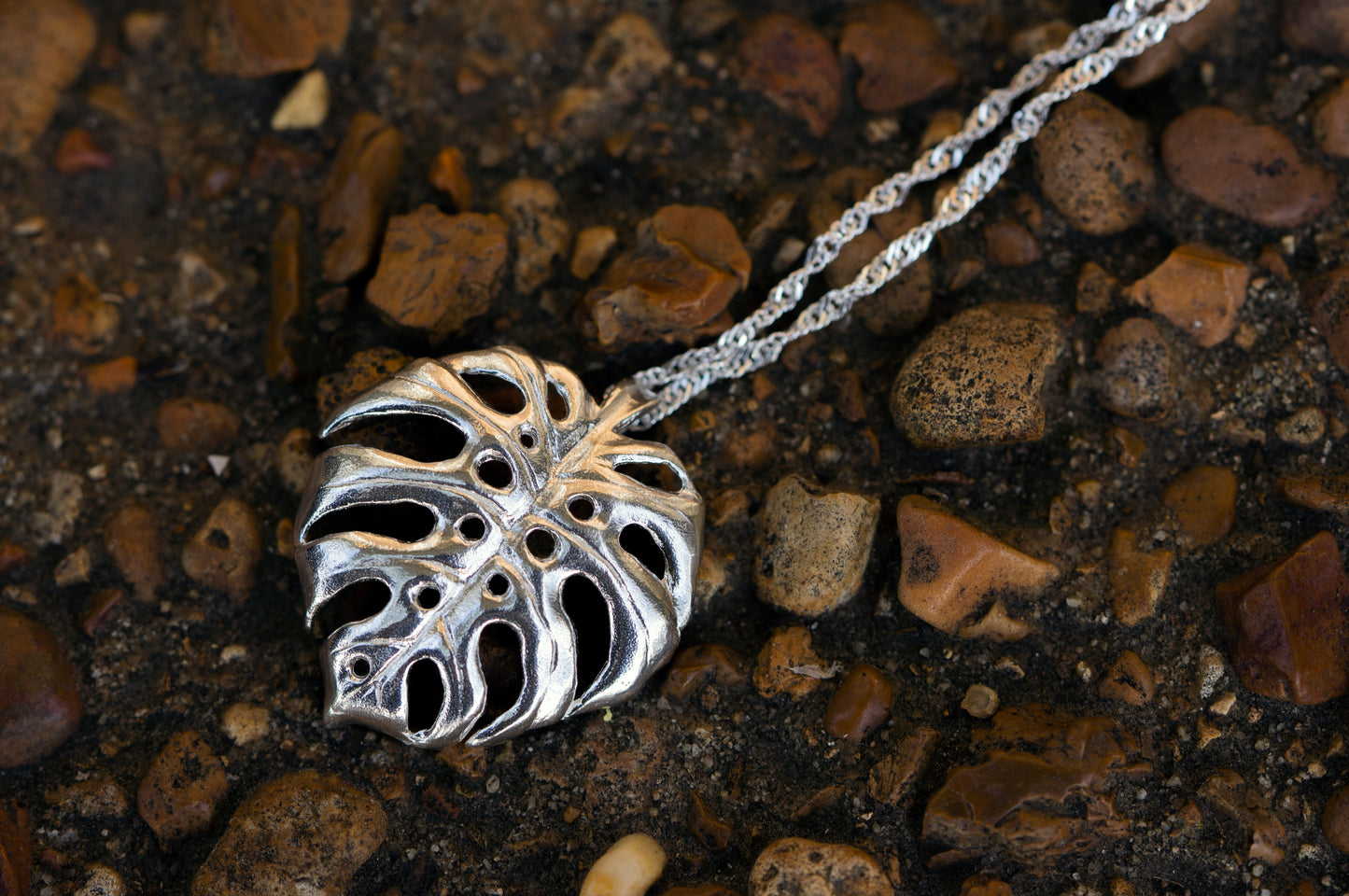 Monstera sterling silver necklace