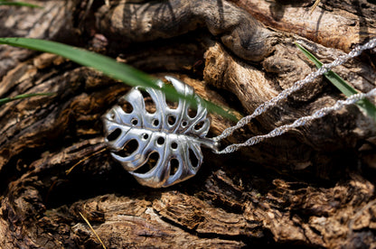 Monstera sterling silver necklace