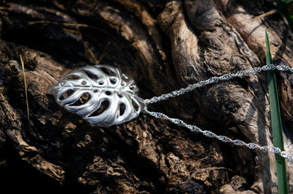 Monstera sterling silver necklace