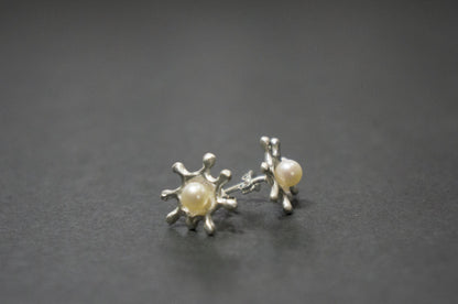 Water splash silver ear studs