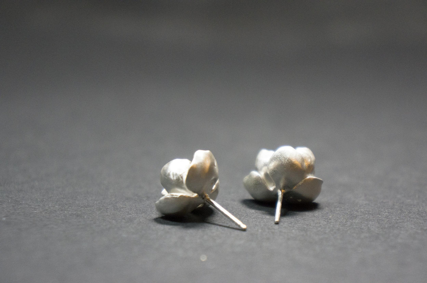 Jasmine silver ear studs with fresh water pearl