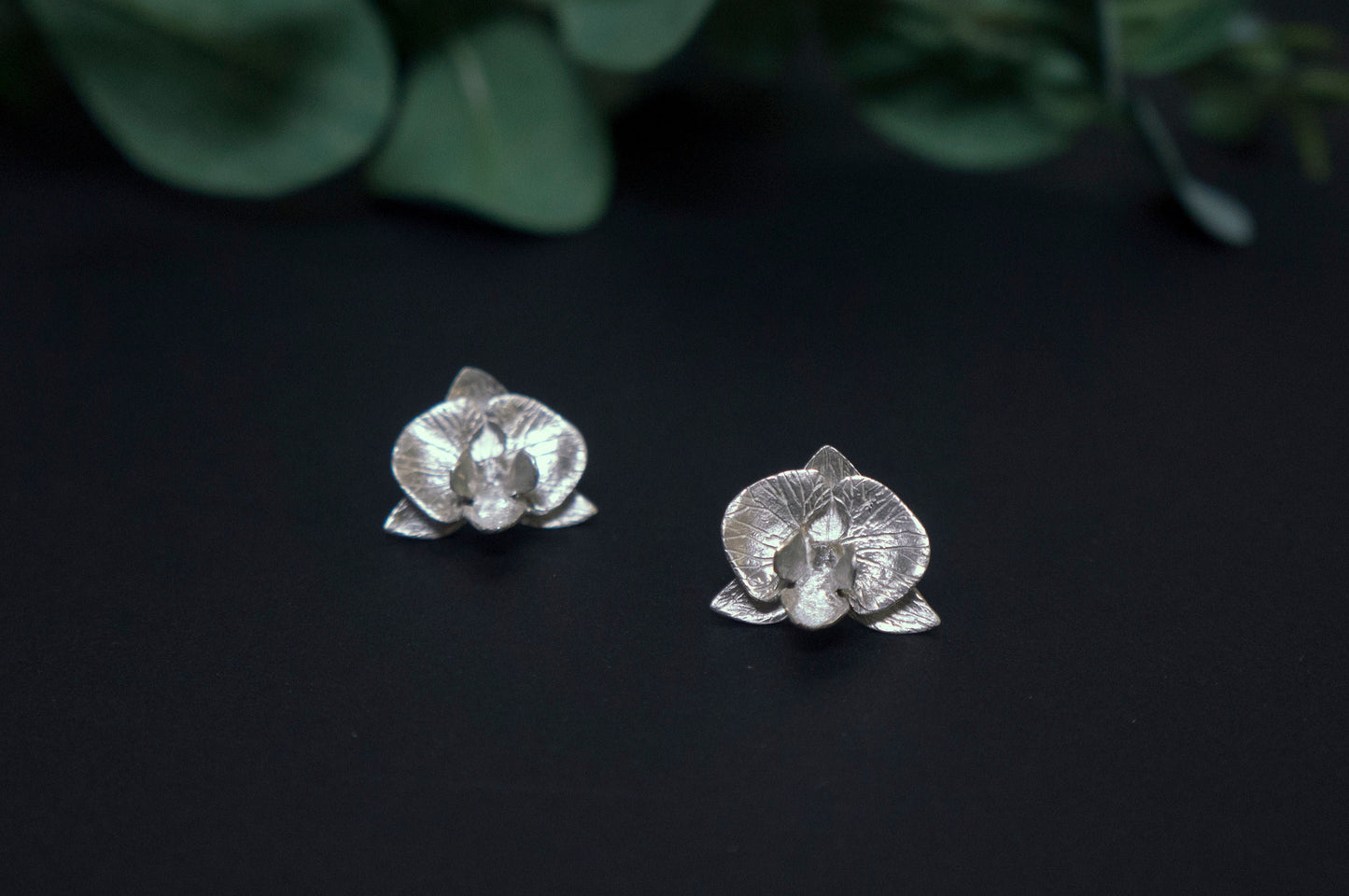 Orchid sterling silver ear studs