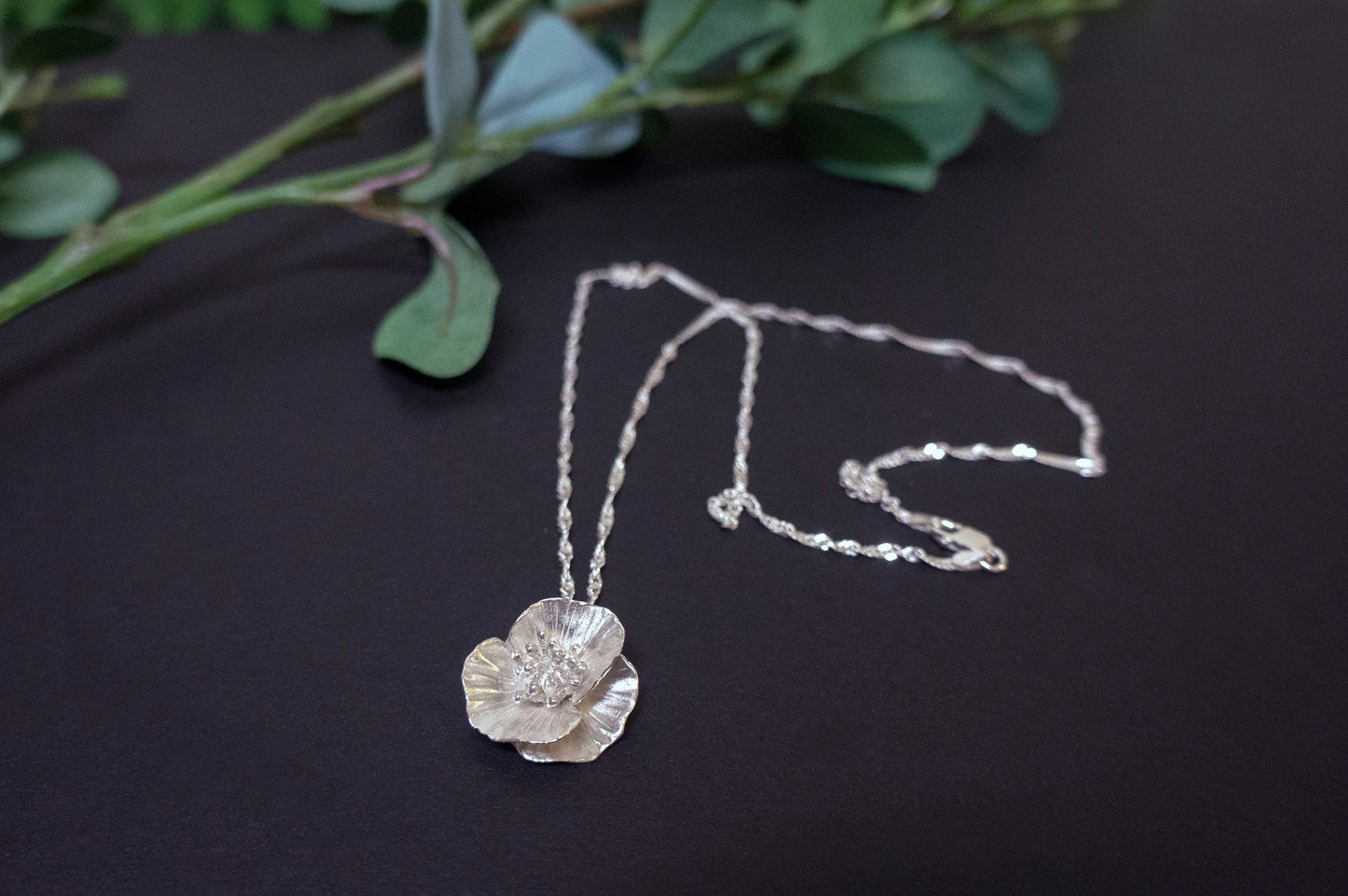Poppy sterling silver necklace