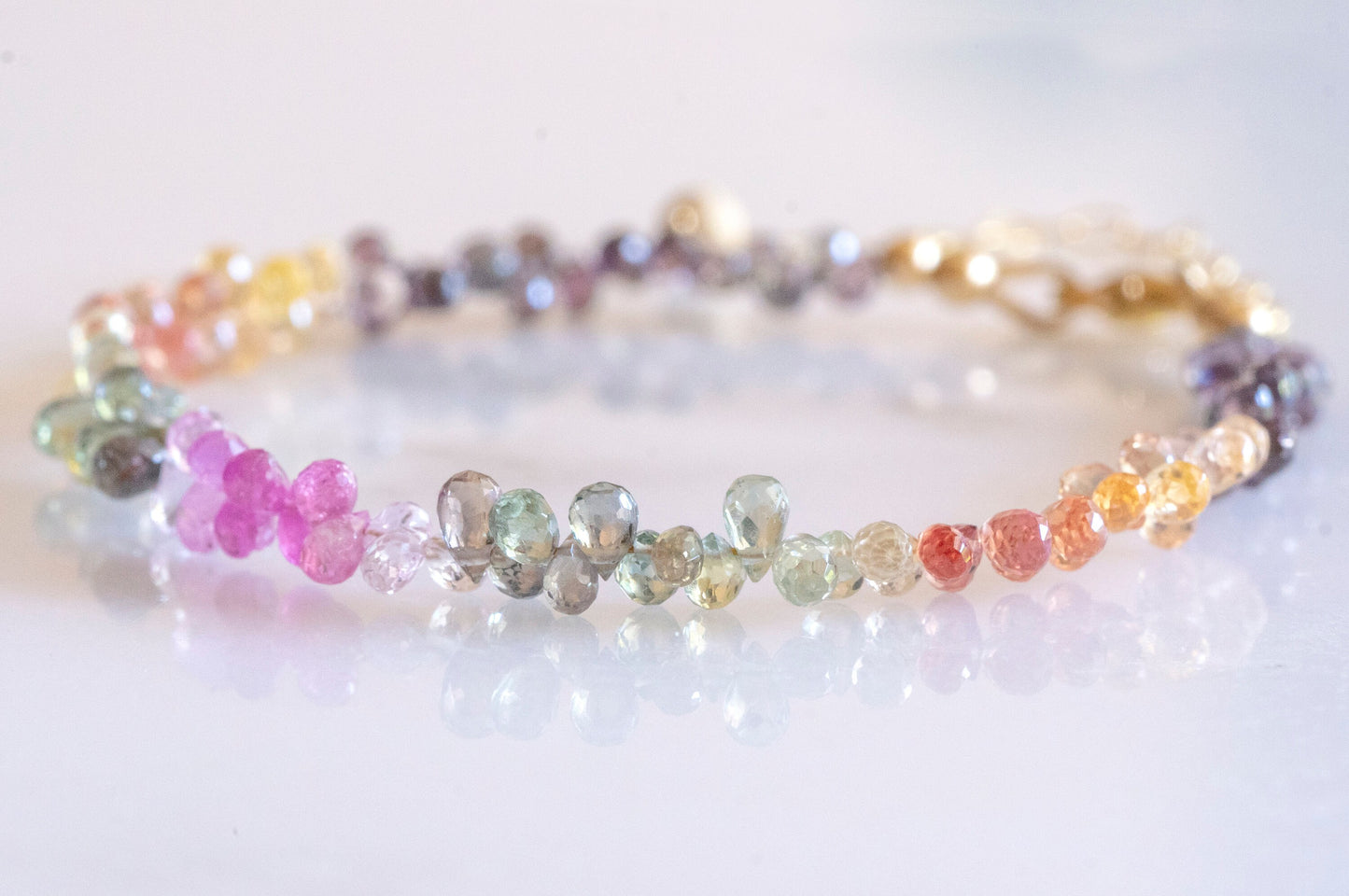 Multicolor Sapphire teardrop beads bracelet