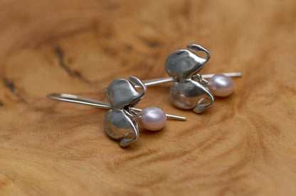 Bleeding heart silver dangle earrings