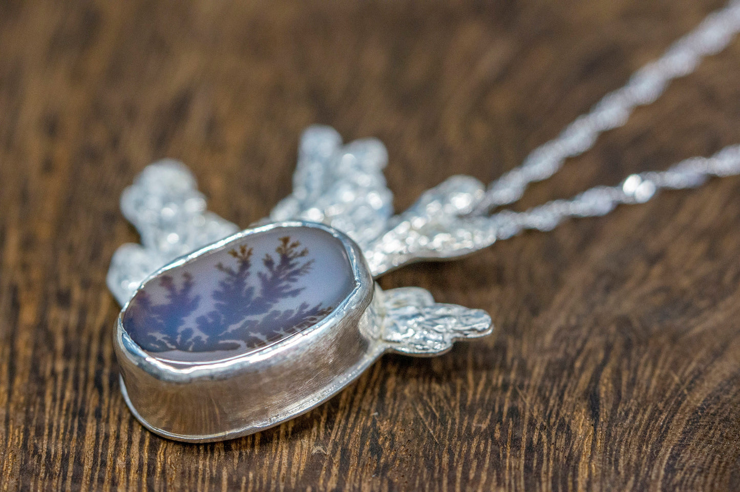 Dendritic agate pine leaf necklace