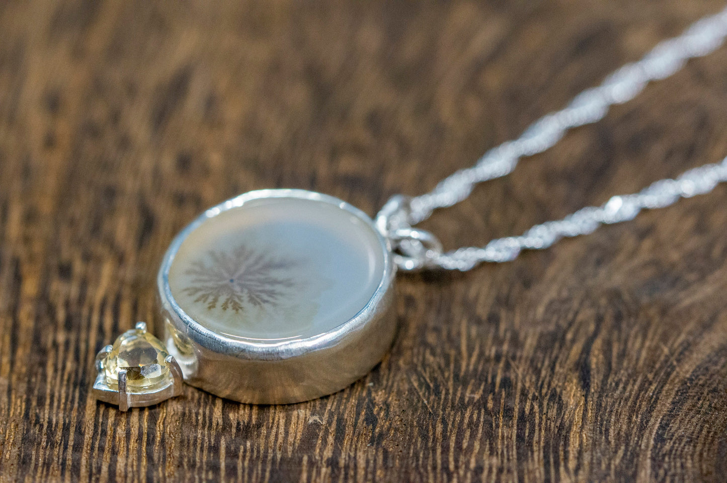 Dendritic agate and citrine silver pendant