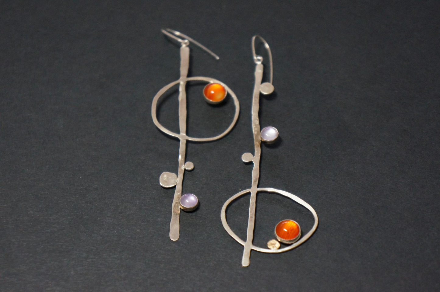 Treble clef asymmetry sterling silver earrings