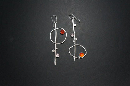 Treble clef asymmetry sterling silver earrings