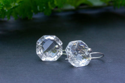 Minimalist square quartz drop earrings