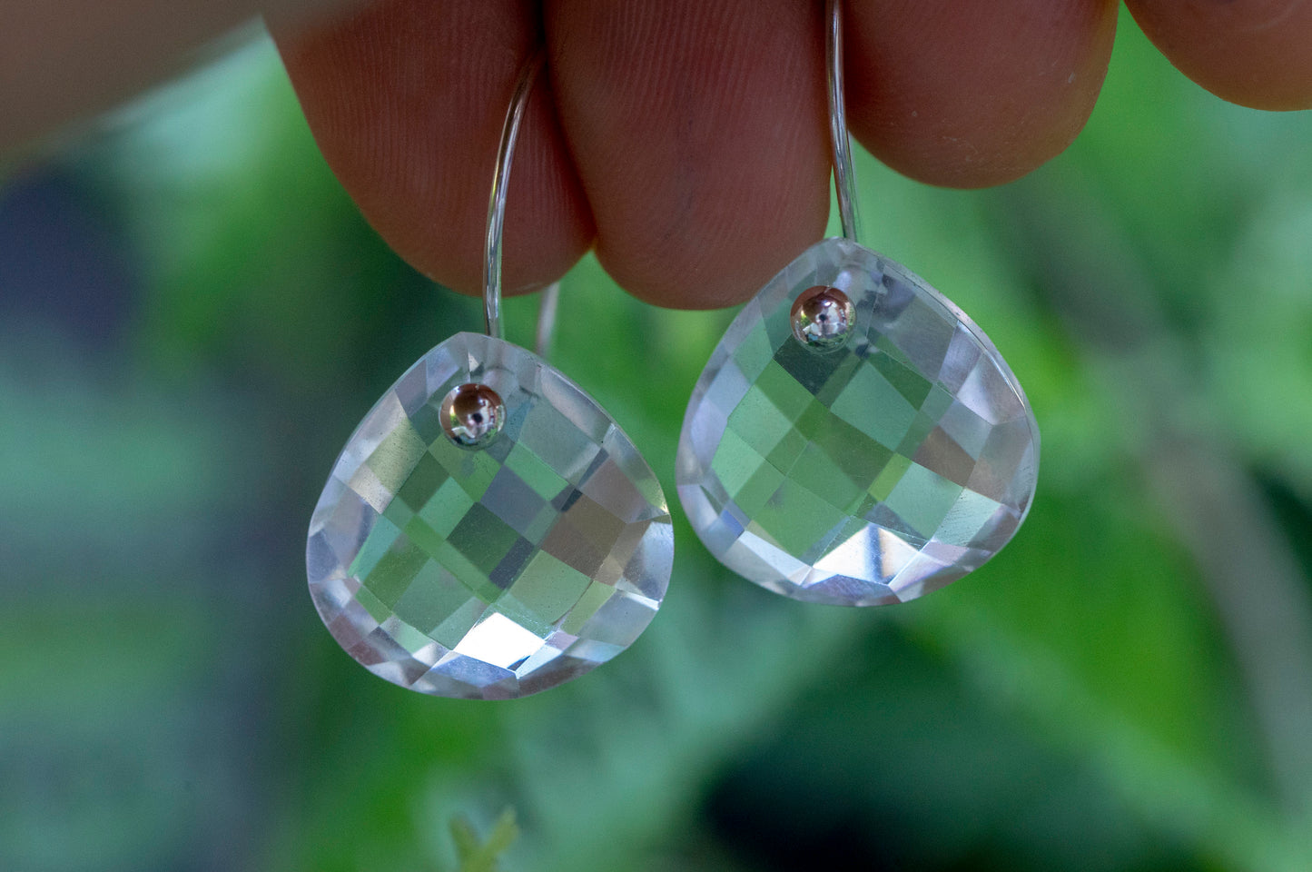 Minimalist quartz teardrop earrings