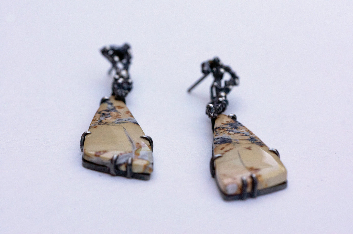 Oriental painting jasper twig earrings