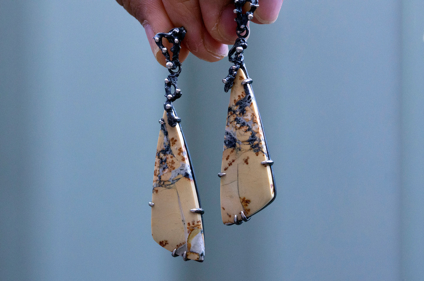 Oriental painting jasper twig earrings