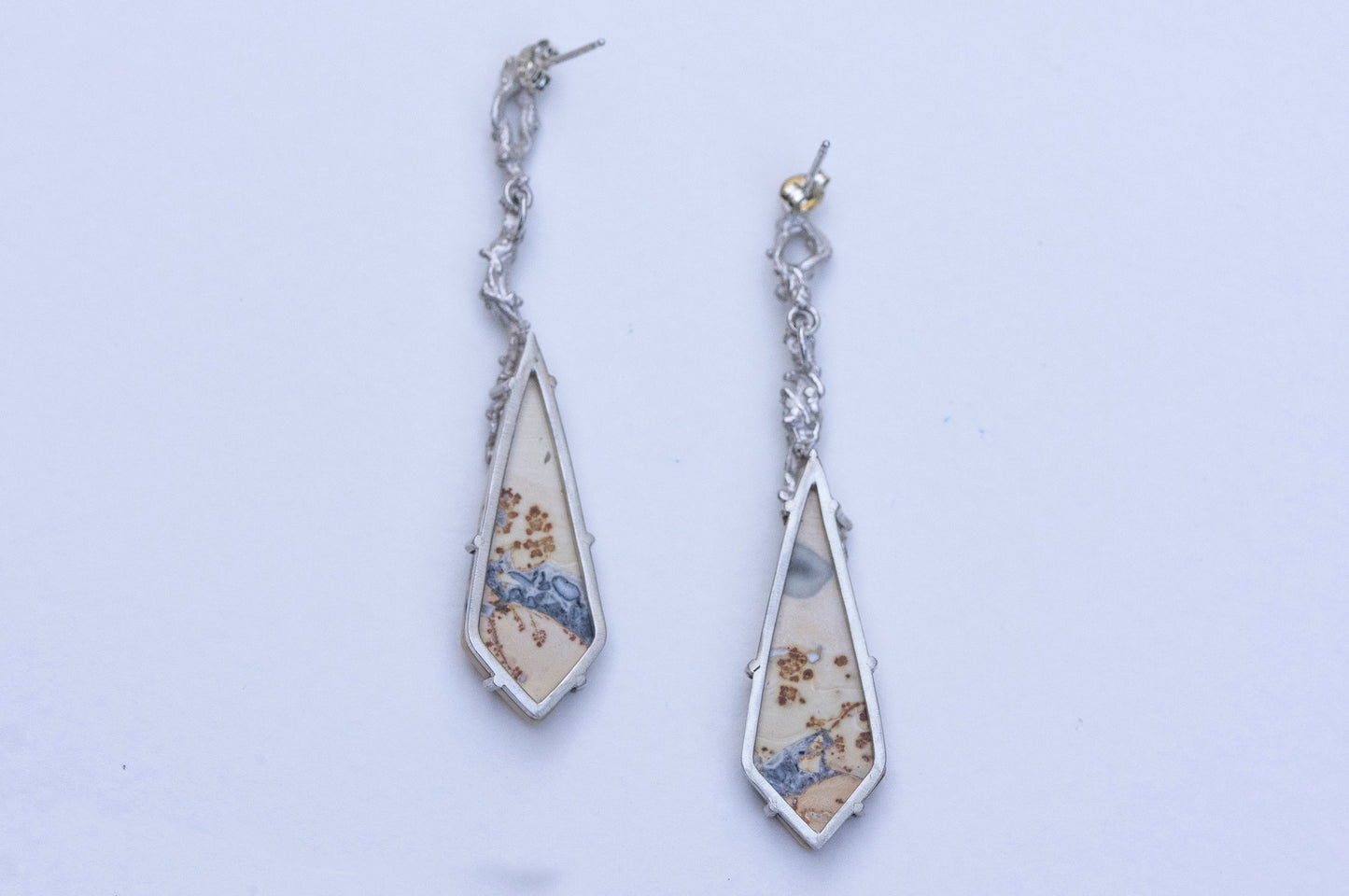 Oriental painting jasper twig earrings