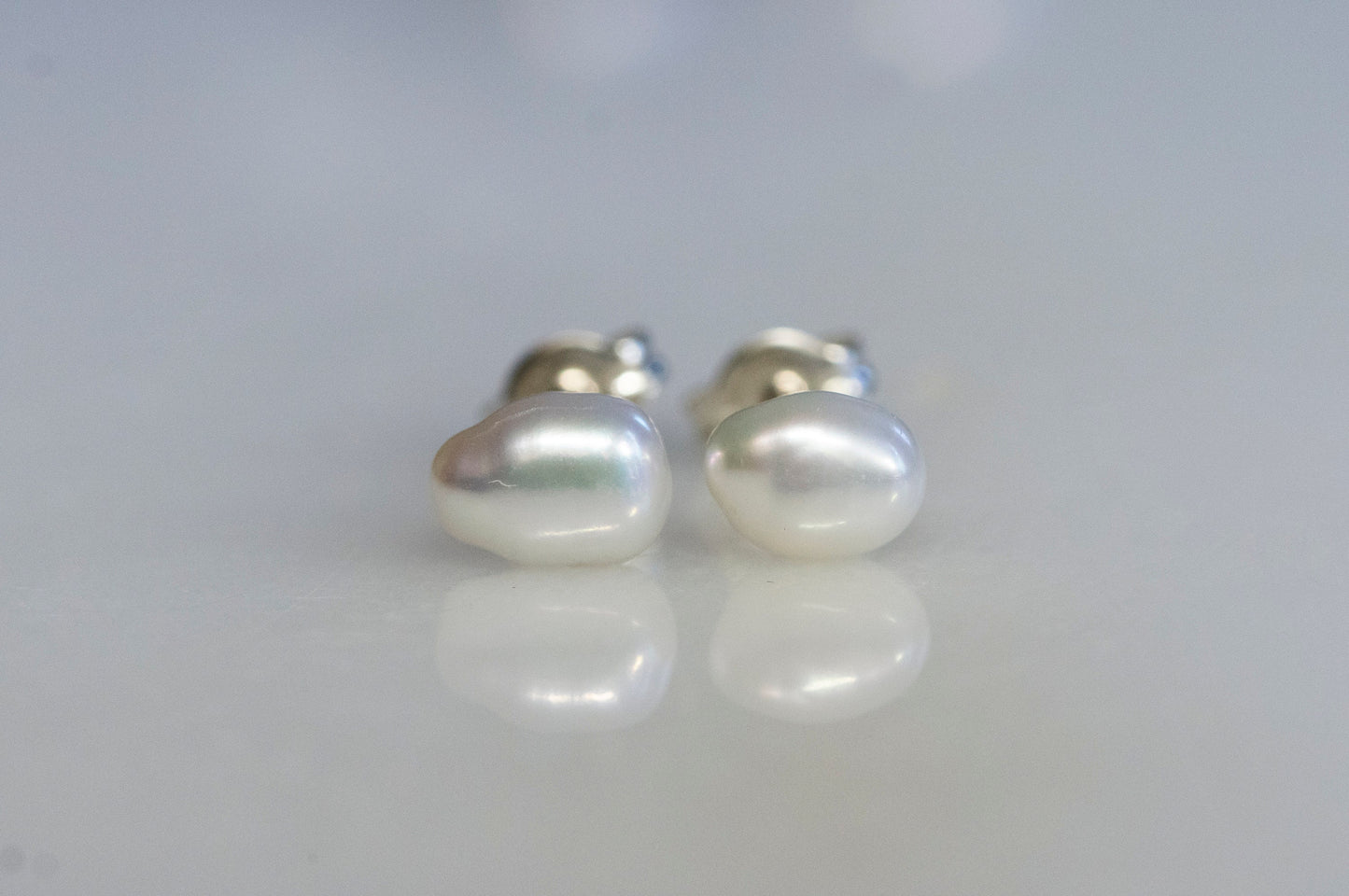 Baroque pearl ear studs