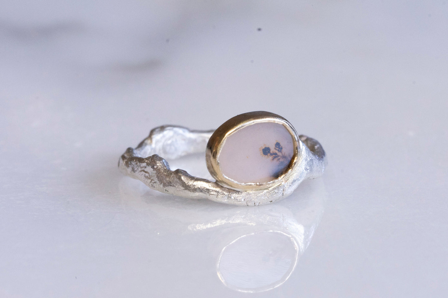 Dendritic agate twig shank ring