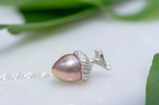 Baroque pearl acorn pendant necklace