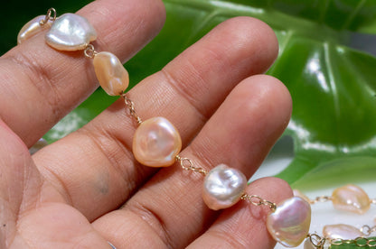 Petal pearl bead bracelet