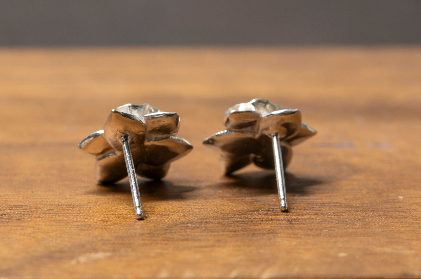 Daffodil silver ear stud, silver narcissus